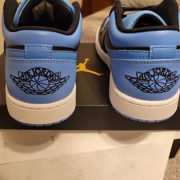 Nike Air Jordan 1 Low, Men's 10.5, Women 12, Blue and Black - Picture 3 of 5